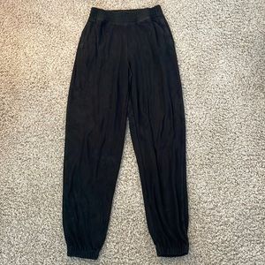 Gilly Hicks Sweatpants